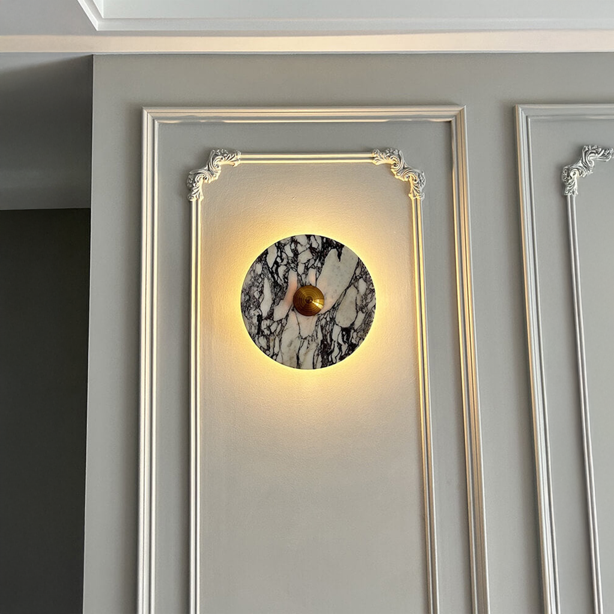 Aurora Calacatta Viola Wall Lamp