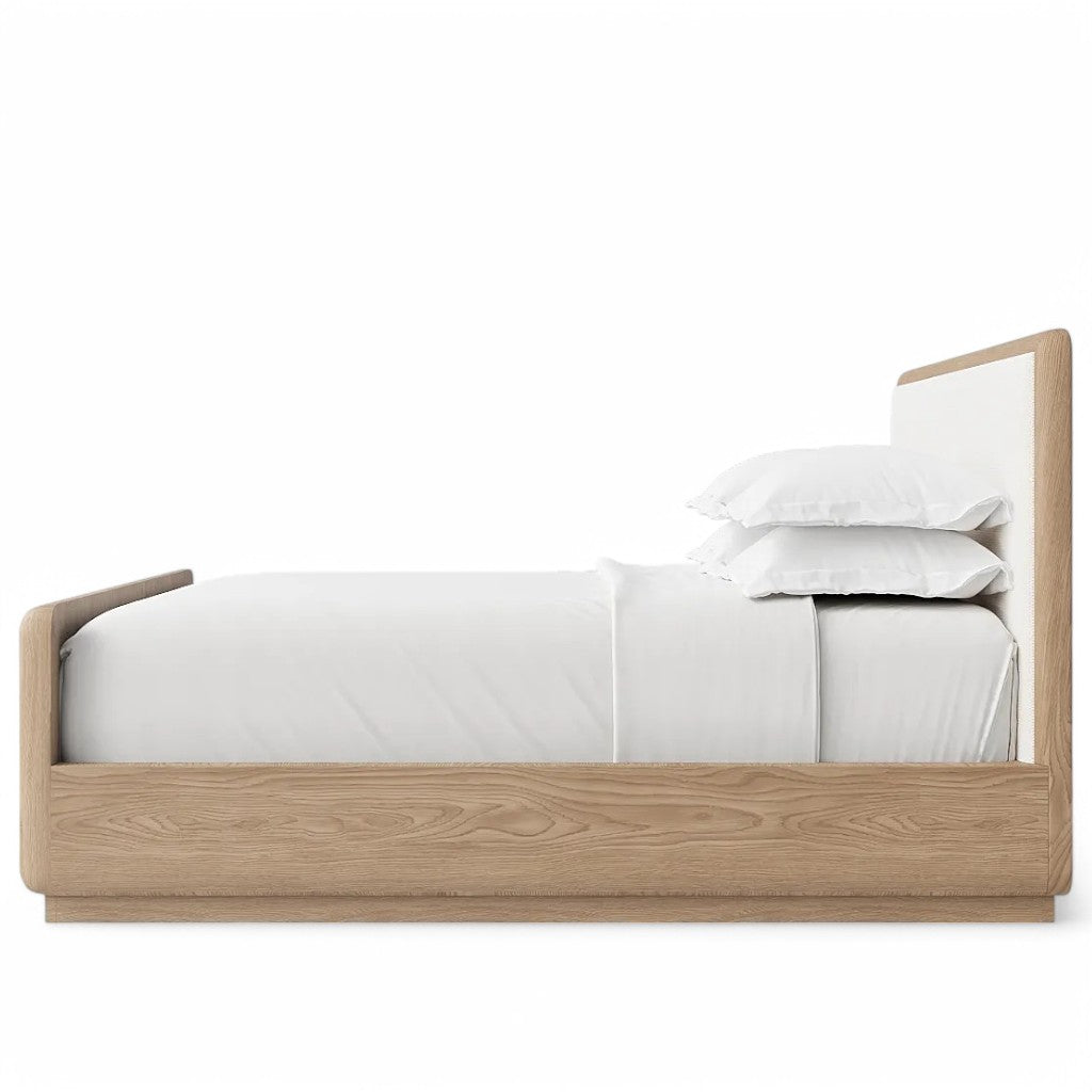 Matthias Fabric Bed With Footboard